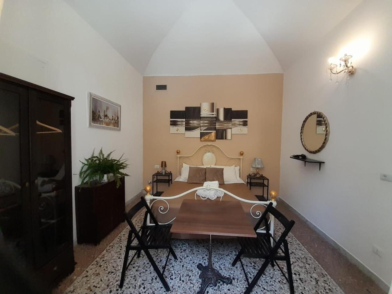 Casa Roma Affittacamere Екстер'єр фото